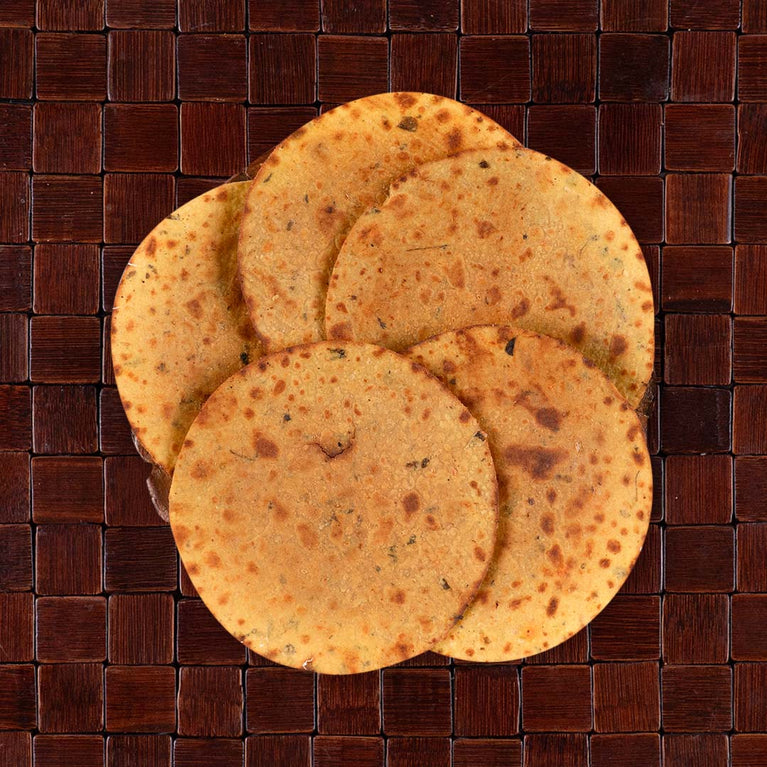 Bajra Lasan Methi Khakhra